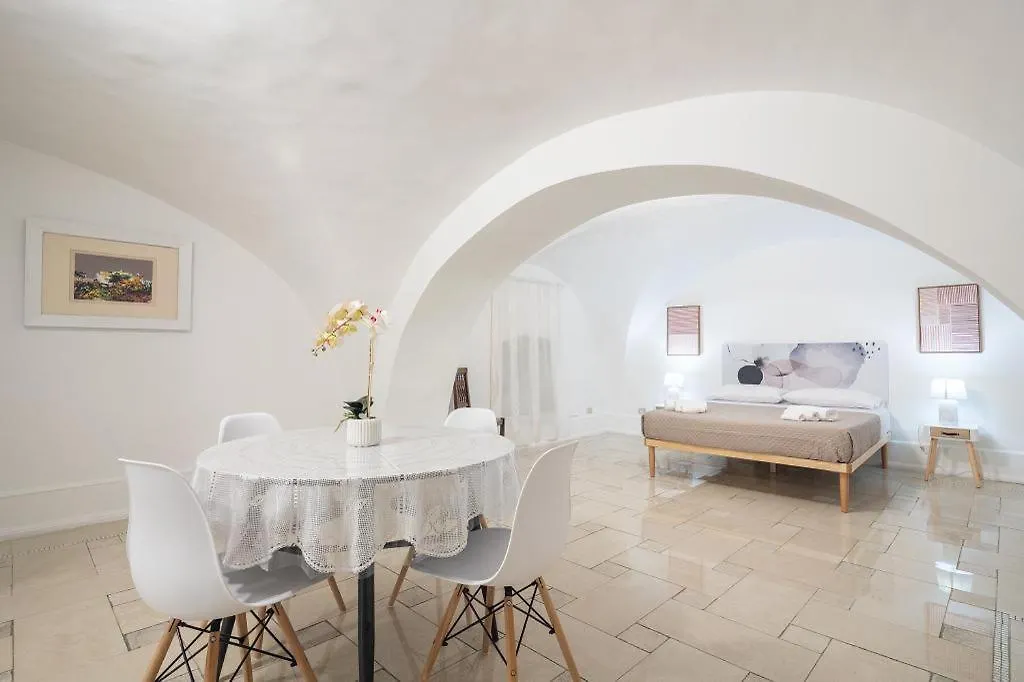Lucky'S Home Balenzano Bari 0*,  Italy